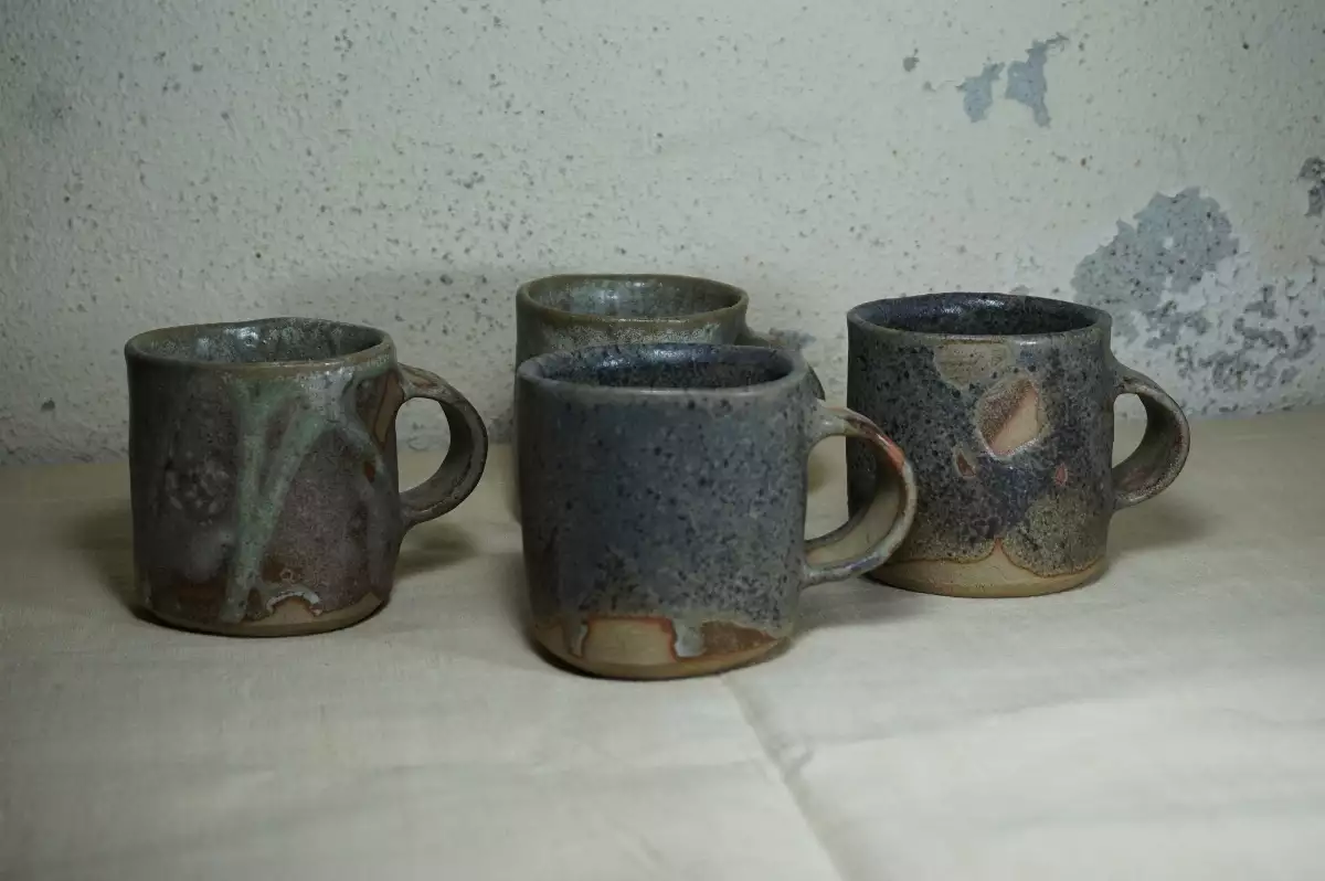 Lot de 4 tasses rustiques